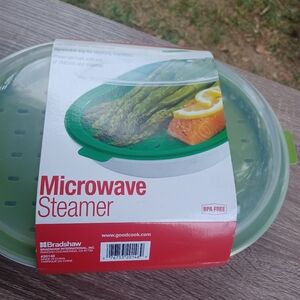 Green Microwave Steamer